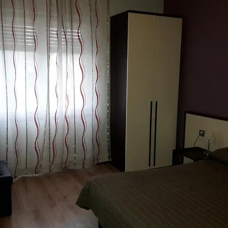 Aparthotel Sole 2*