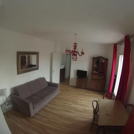 Sole Aparthotel 2*